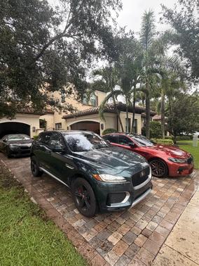 Green 2017 Jaguar F-PACE S