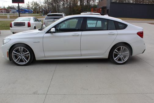 2013 BMW 550 Gran Turismo i xDrive