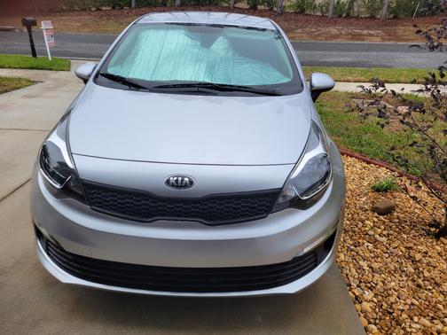 Silver 2016 Kia Rio LX