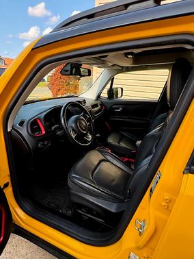 Yellow 2016 Jeep Renegade Trailhawk