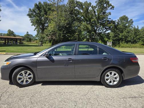 Gray 2011 Toyota Camry LE