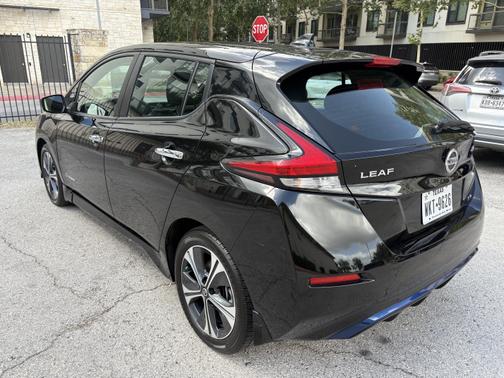 2018 Nissan Leaf SV