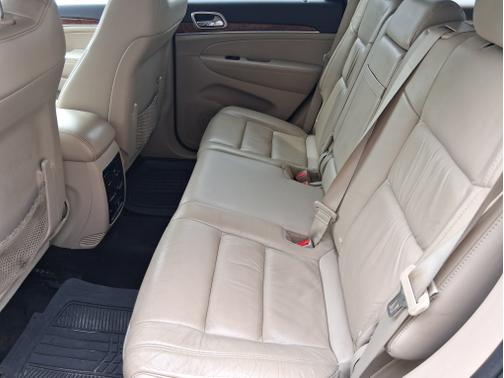 Gold 2012 Jeep Grand Cherokee Limited