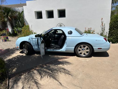 2003 Ford Thunderbird Deluxe