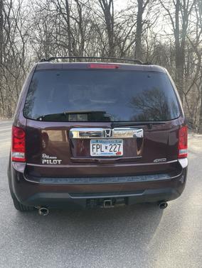 Red 2013 Honda Pilot EX-L