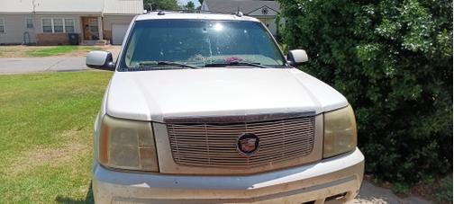 2003 Cadillac Escalade ESV Base