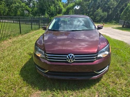 Red 2013 Volkswagen Passat 2.5 SE