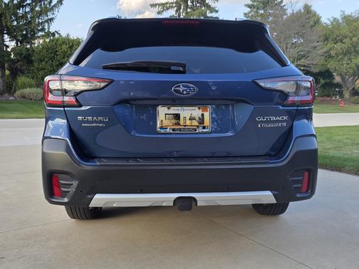 2022 Subaru Outback Touring XT