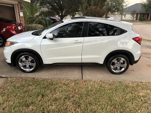 2017 Honda HR-V EX-L w/Navigation