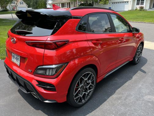 2022 Hyundai Kona N Base