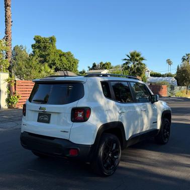 White 2017 Jeep Renegade Latitude