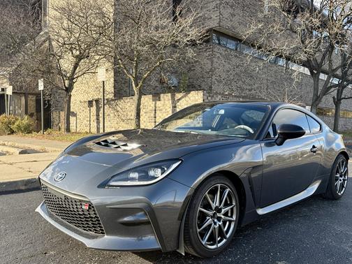 2023 Toyota GR86 Premium
