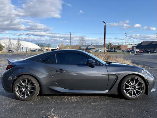 2023 Toyota GR86 Premium