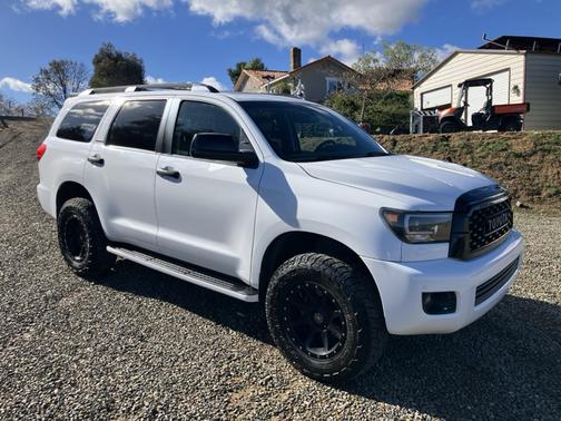 2016 Toyota Sequoia Limited
