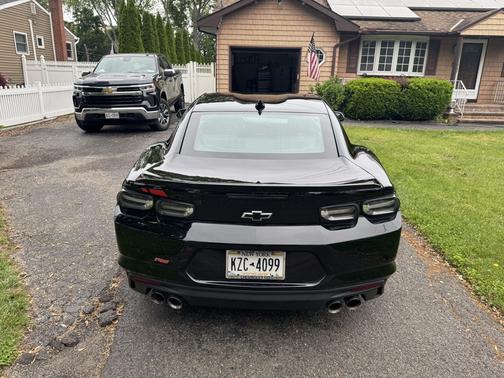 2023 Chevrolet Camaro 1LT