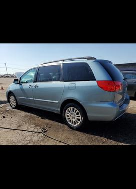 2009 Toyota Sienna XLE Limited