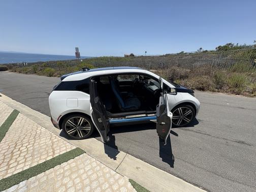2017 BMW i3 94 Ah w/Range Extender