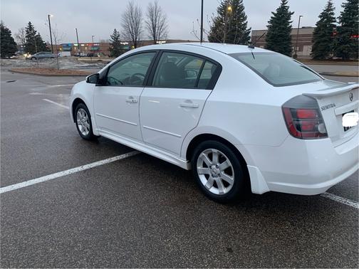 2011 Nissan Sentra 2.0 SR