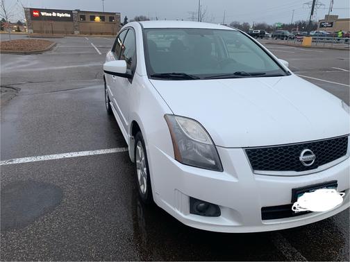 2011 Nissan Sentra 2.0 SR