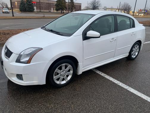 2011 Nissan Sentra 2.0 SR