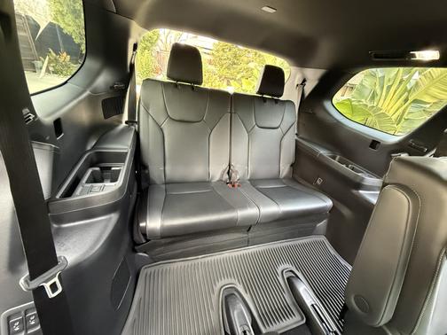 2024 Lexus TX 500h F SPORT Premium