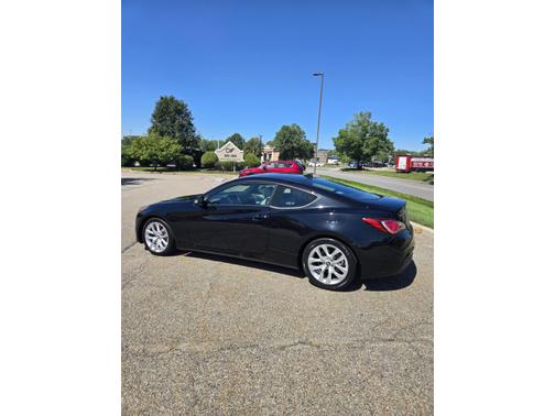 2015 Hyundai Genesis Coupe 3.8 Base