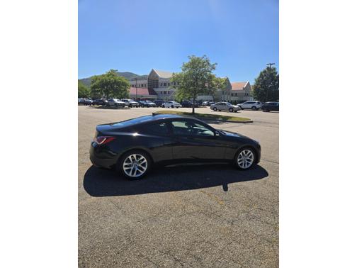 2015 Hyundai Genesis Coupe 3.8 Base
