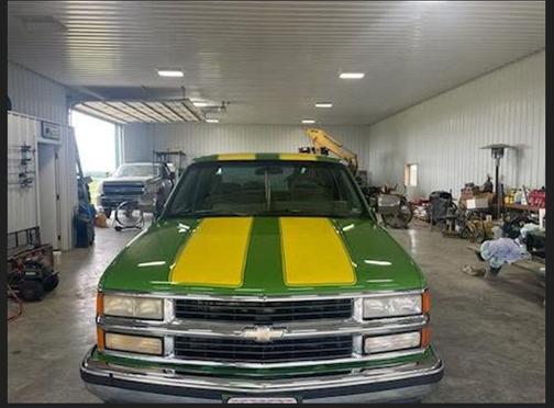 Green 1994 Chevrolet 1500 Base