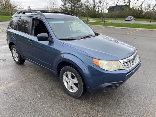 Blue 2012 Subaru Forester 2.5X