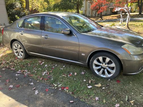 2006 INFINITI M35 x