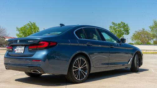 2023 BMW 530 i xDrive