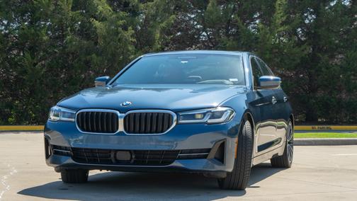 2023 BMW 530 i xDrive