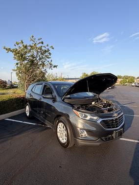 Gray 2018 Chevrolet Equinox LS
