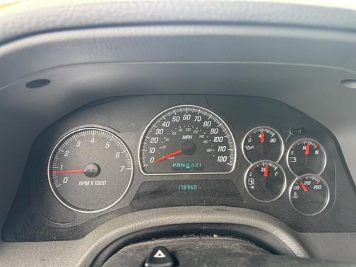 2004 GMC Envoy SLE