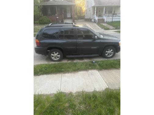 2004 GMC Envoy SLE