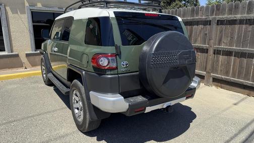 Green 2014 Toyota FJ Cruiser Base