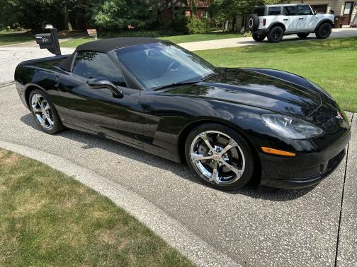 2006 Chevrolet Corvette Base