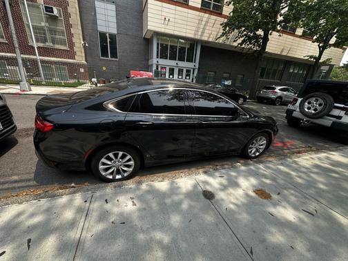 Black 2015 Chrysler 200 C