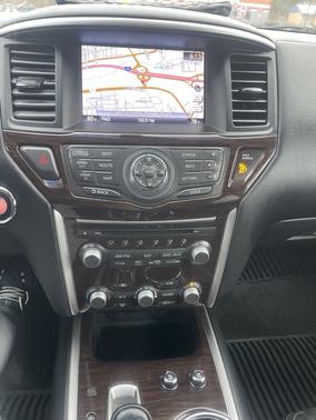 2013 Nissan Pathfinder Platinum