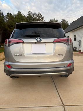 2018 Toyota RAV4 Hybrid Limited