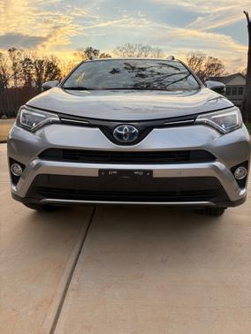 2018 Toyota RAV4 Hybrid Limited