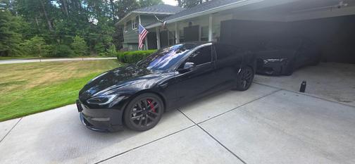 Black 2024 Tesla Model S Plaid