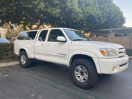 White 2003 Toyota Tundra Limited Access Cab