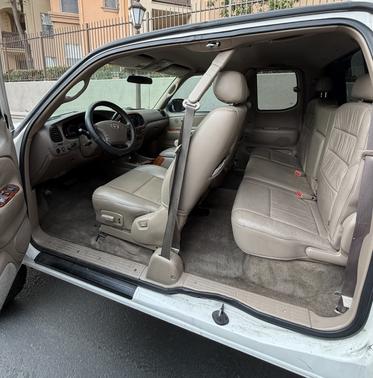 White 2003 Toyota Tundra Limited Access Cab