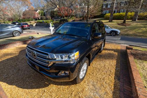 2021 Toyota Land Cruiser Base