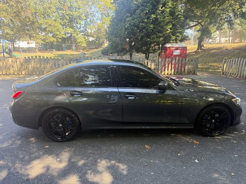 2020 BMW 330 i xDrive