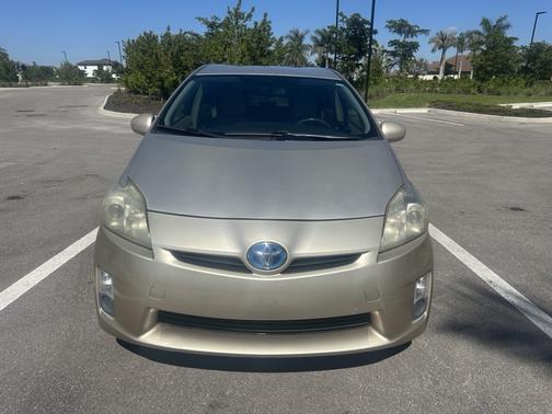 2010 Toyota Prius IV