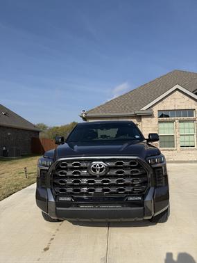 2023 Toyota Tundra Platinum