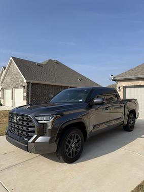 2023 Toyota Tundra Platinum