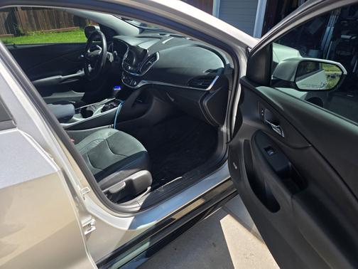 2017 Chevrolet Volt Premier